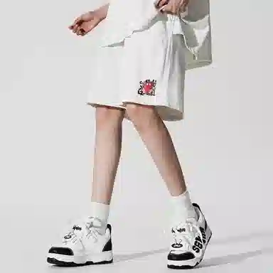 Love Monster Shorts Black