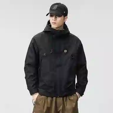 男生美式潮牌三防宽松舒适登山运动连帽时尚百搭软壳  防水防风保暖冲锋衣 男女同款