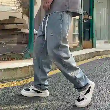 【dme】 薄款破洞刮烂复古做旧抽绳水洗牛仔裤 男款 怀旧色