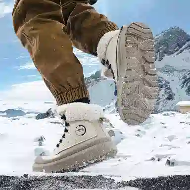 Jeep Snow Boots