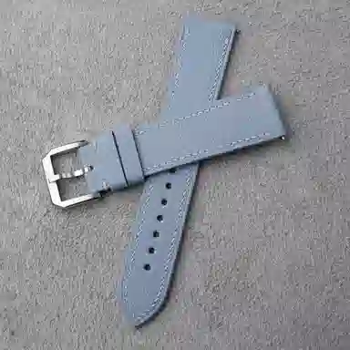 Benchmark tank chevre 75115