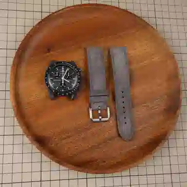 Benchmark OMEGA X SWATCH 75115