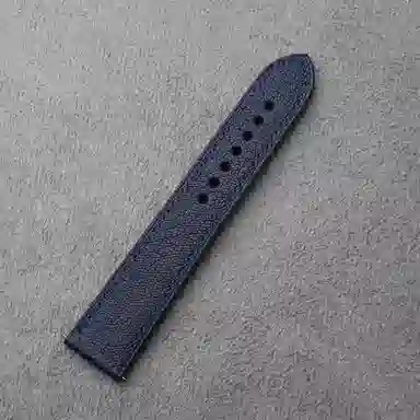 Benchmark tank chevre 75115