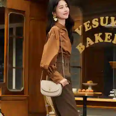 红蜻蜓 美拉德通勤百搭小众 单肩斜挎包 女款 牛剖层皮革 多色