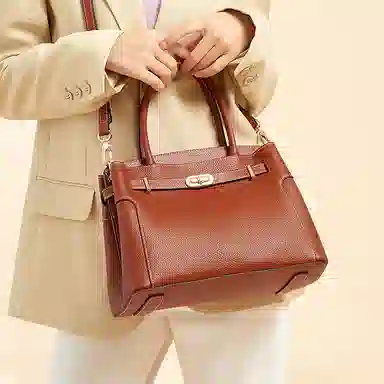 红蜻蜓 铂金包  头层牛皮 铂雅锁韵 精致都市系列 手提包 手拎包 中号 女款 卡其/米白/棕/酒红