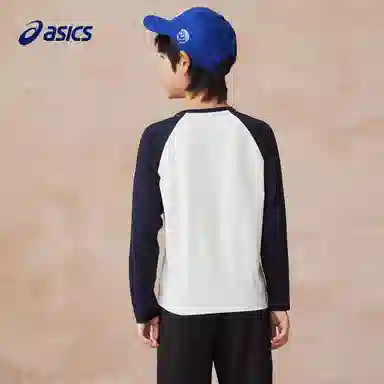 AsicsT