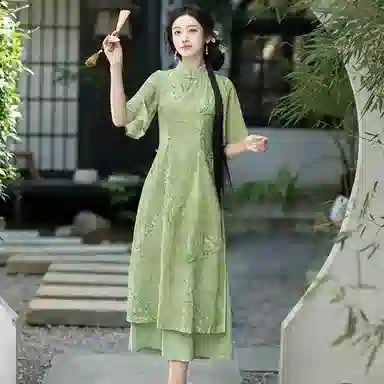 桴生 新中式复古刺绣提花气质旗袍 女款