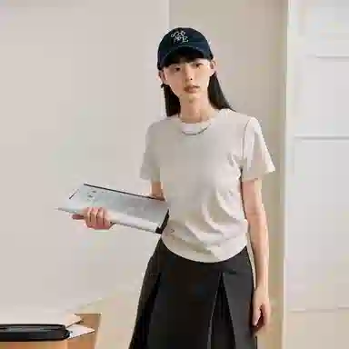 ZIHAN T