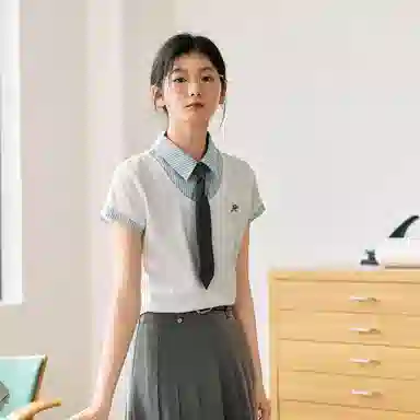 ZIHAN T