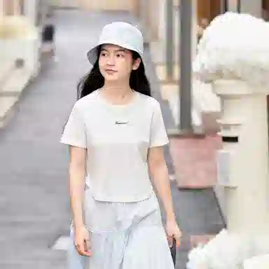 ZIHAN T