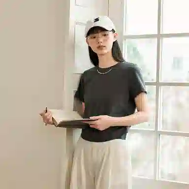 ZIHAN T