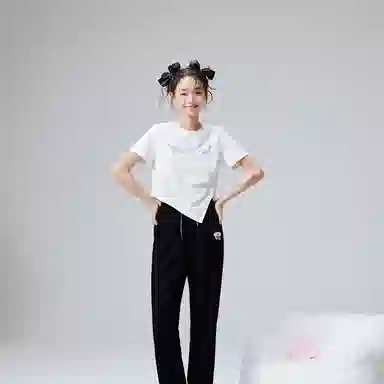 ZIHAN T