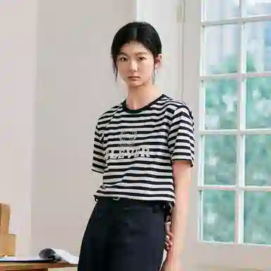 ZIHAN T