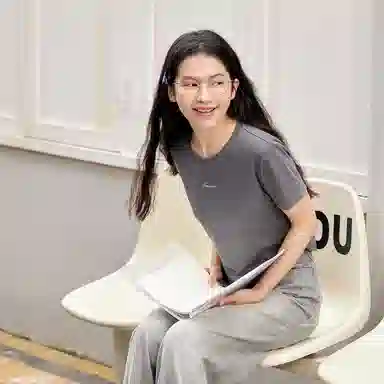 ZIHAN T