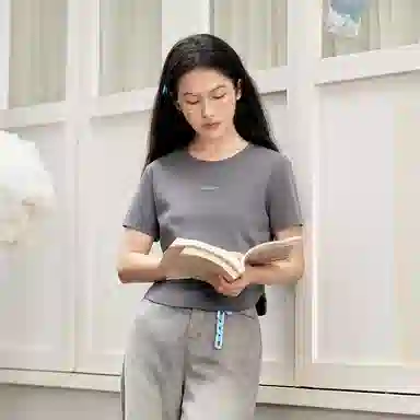 ZIHAN T