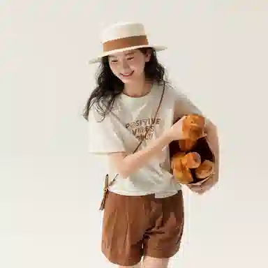 ZIHAN T