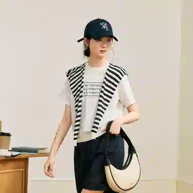 ZIHAN T