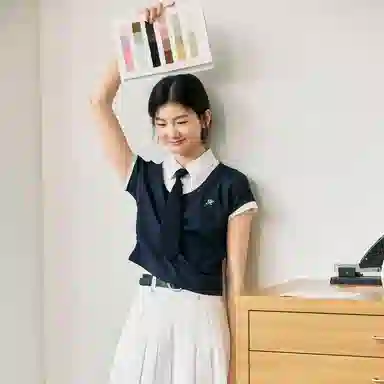 ZIHAN T
