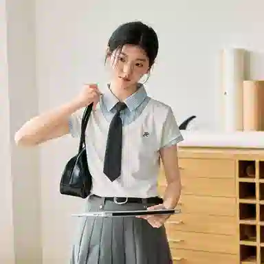 ZIHAN T