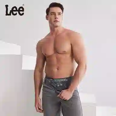 Lee