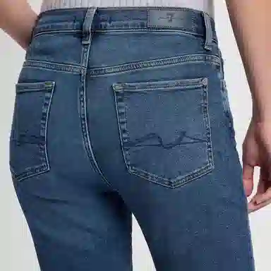 7 FOR ALL MANKIND 25