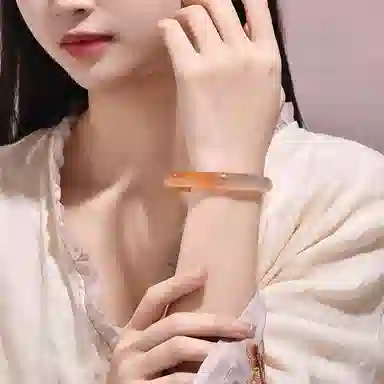 庆大福 锦鲤系列 一步一响锦鲤古风新中式汉服 清冷感 国风 #好运 玉髓 玉石手镯 女款