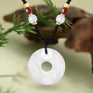 庆大福 平安扣 顺遂平安扣 新中式国潮温润大气 平安圆满万事顺遂 简约小众时尚百搭高级 玉髓 项链 男女同款情侣款