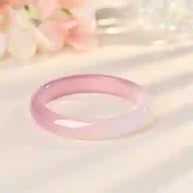 庆大福 渐变樱花粉系列 逃之夭夭款新中式轻奢精致清透粉嫩一步一响温柔气质甜美人条叮当高级简约百搭#好运 玉髓 手镯 女款