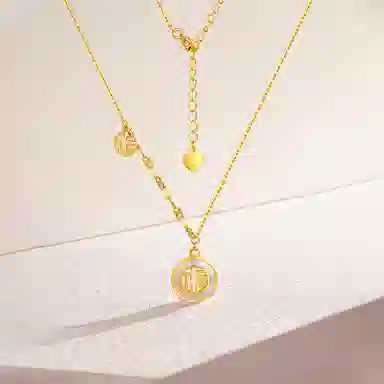 925