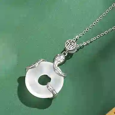 庆大福 灵韵盘蛇平安扣  新中式国风生肖本命年显白百搭蛇平安顺遂高级#好运 玉髓 项链 男女同款情侣款