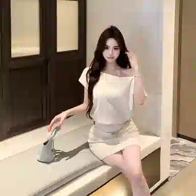 邓大喵 法式韩系融合的欲欲风针织短裙设计短袖连衣裙 女款