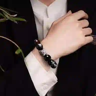 【狮来运转】 熊银匠 祥瑞醒狮 吉祥好运 喜事连连 财运滚滚 新中式国潮虎眼石转运珠 复古大气 黑曜石 手串 男女同款情侣款