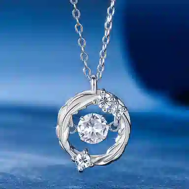 925
