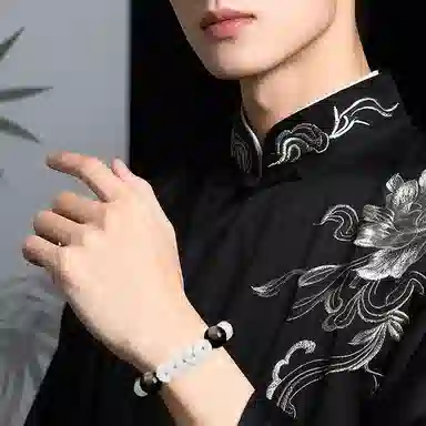【招财进宝】 熊银匠 五帝钱币 财源滚滚 聚财纳福 时来运转 财运亨通 新中式国潮复古金曜石铜钱转运珠 黑曜石 足银手串 男女同款情侣款