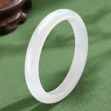 【精选高品质】 熊银匠 经典白月光 古色古香 新中式国潮古典气质宫廷风美人贵妃镯旗袍汉服国风氛围感 温婉典雅素玉镯 玉髓 手镯 女款