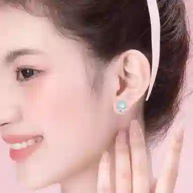 S925