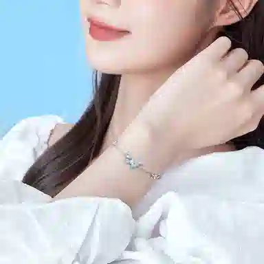 S925