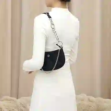 lululemon 1L City Essentials