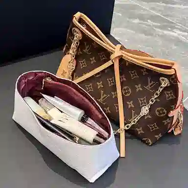 Lv Carryall BB
