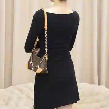 Louis Vuitton Nano Boulogne 19 Mini