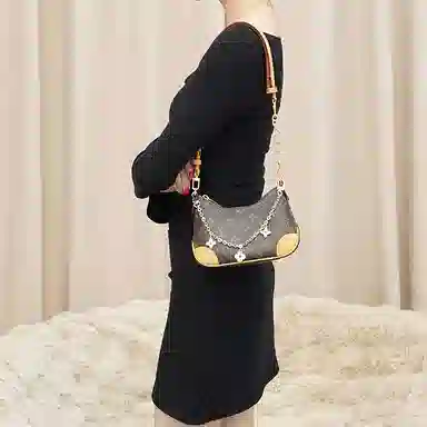 Louis Vuitton Nano Boulogne 19 Mini