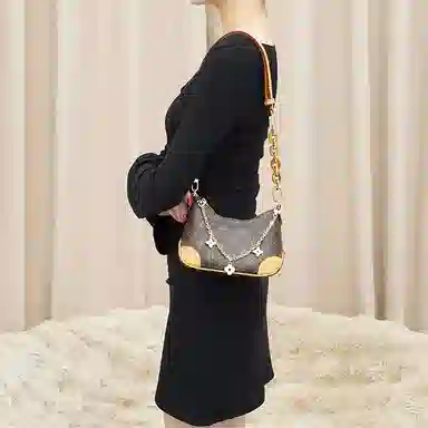 Louis Vuitton Nano Boulogne 19 Mini