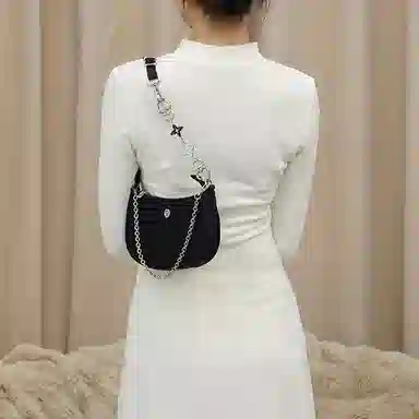 lululemon 1L City Essentials