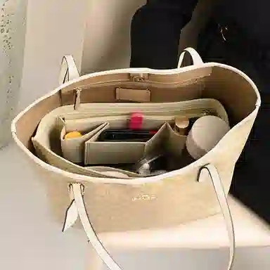 COACH city3330
