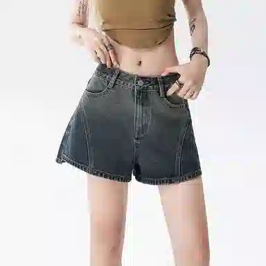 欧迪芬 复古拼接设计高腰休闲直筒裤子辣妹紧身包臀热裤时尚潮流水洗做旧时尚舒适牛仔短裤 女款