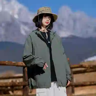 欧迪芬 户外运动柔软舒适轻薄休闲超轻皮肤衣超薄外套潮 透气速干防紫外线防晒服 女款