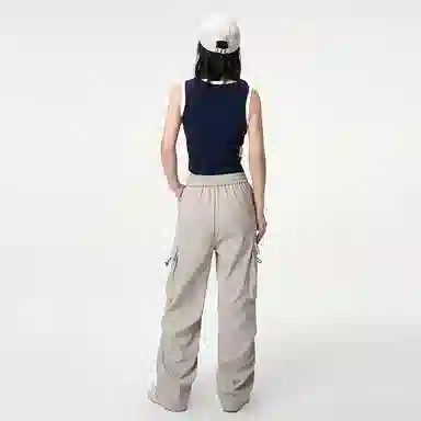 欧迪芬 美式潮流高街复古褶皱街头时尚宽松直筒工装裤 女款