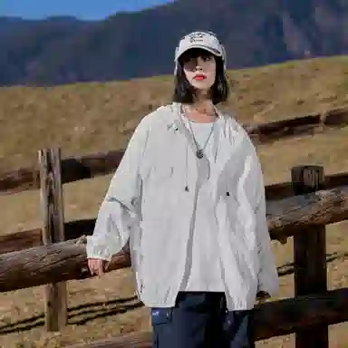 欧迪芬 时尚百搭青春活力外套防晒服 女款