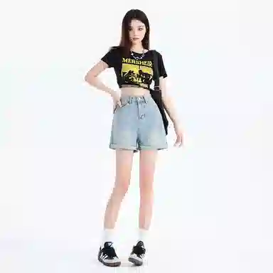 欧迪芬 纯色复古港风直筒休闲舒适三分裤牛仔短裤 女款