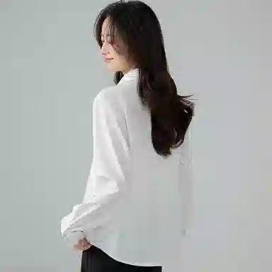 欧迪芬 纯欲春秋韩版宽松抗皱春夏长袖衬衫 女款